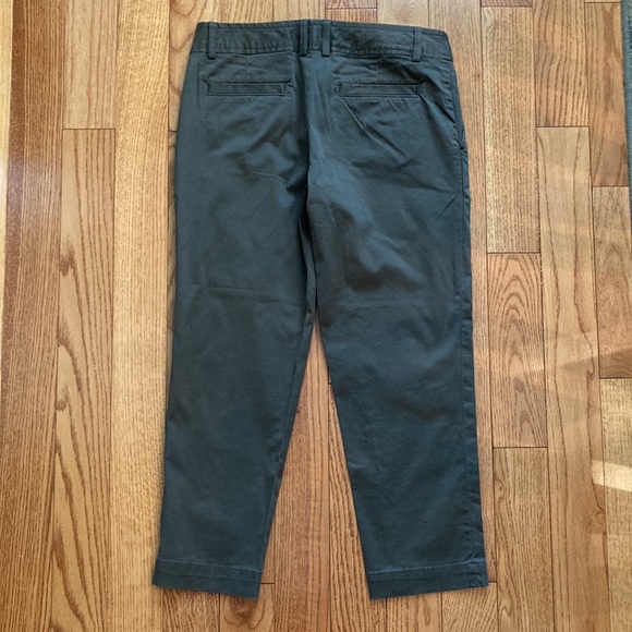Banana Republic olive cropped pants - Picture 3 of 7